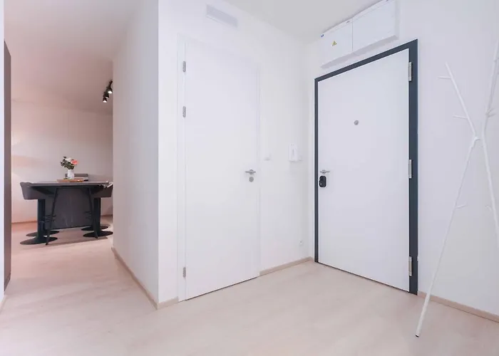 Jegeho Family Escape With Garden, Hot Tub And Free Parking *