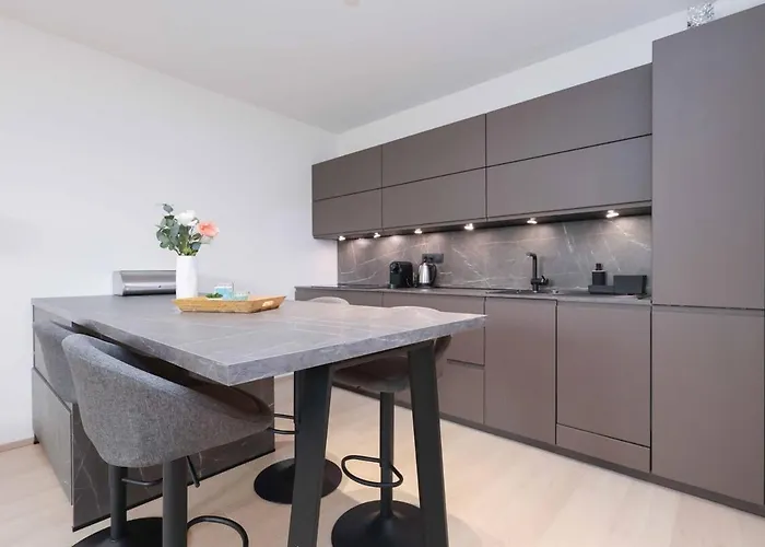 Jegeho Family Escape With Garden, Hot Tub And Free Parking * Bratislava