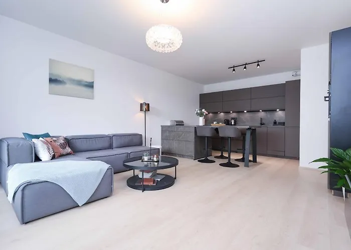 Jegeho Family Escape With Garden, Hot Tub And Free Parking Apartmán *